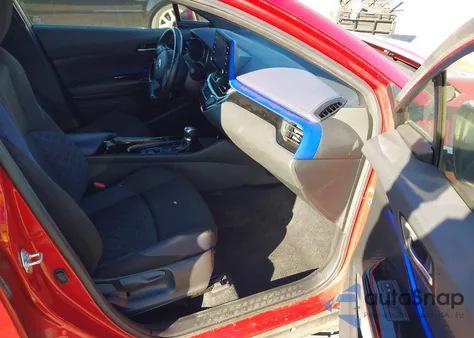 2020 Toyota C-Hr Xle from USA, damaged, VIN JTNKHMBX0L1082101